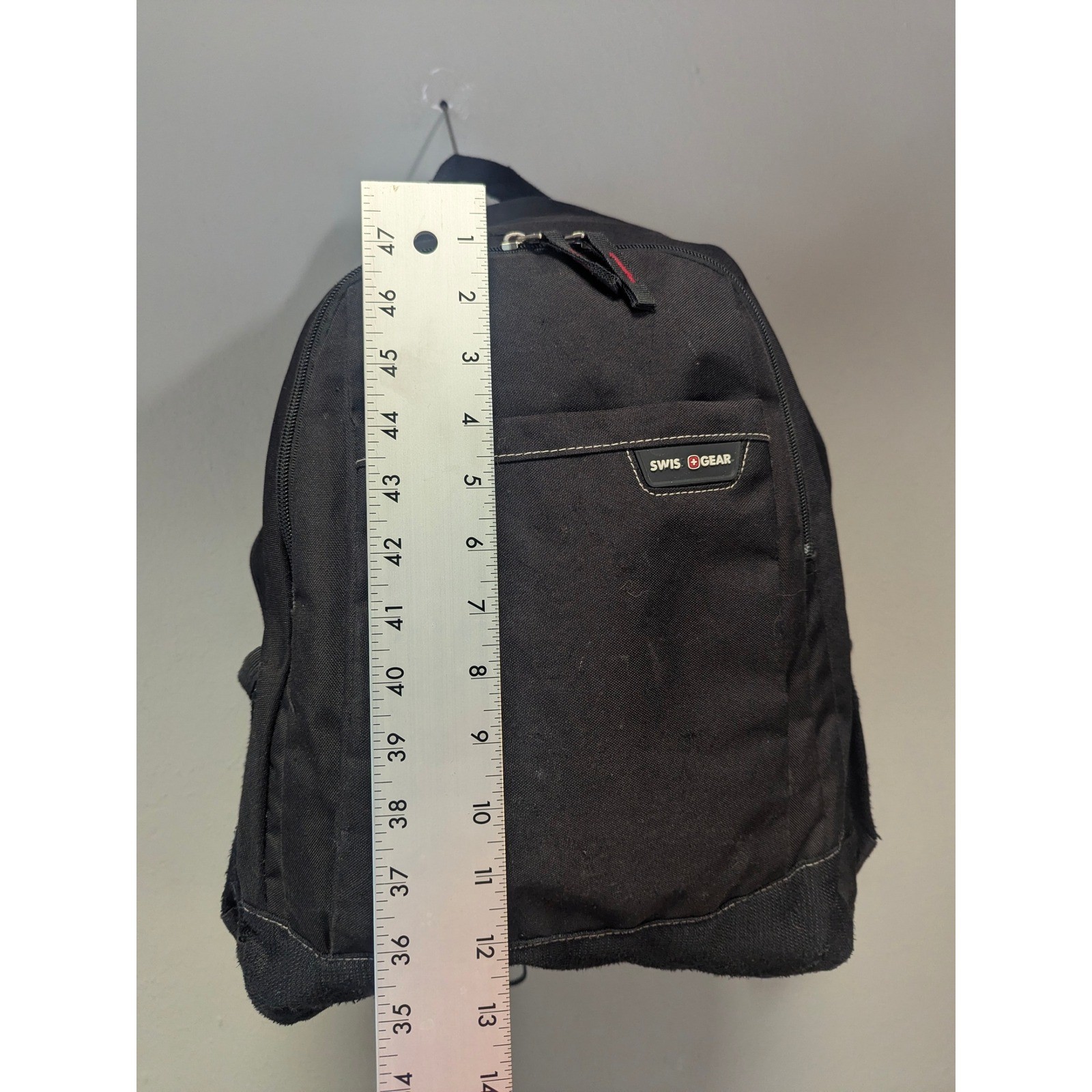 SwissGear Airflow Small Black Backpack Red Lined Laptop School Travel Bag