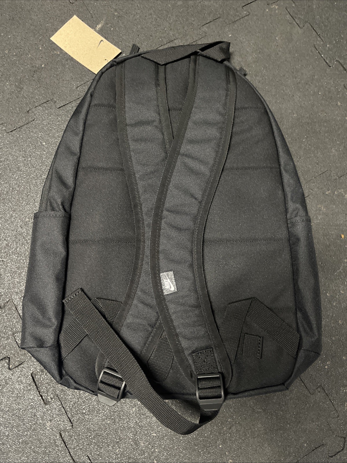 Nike Elemental Backpack School Gym Book Bag DD0559-010 Black / White NWT