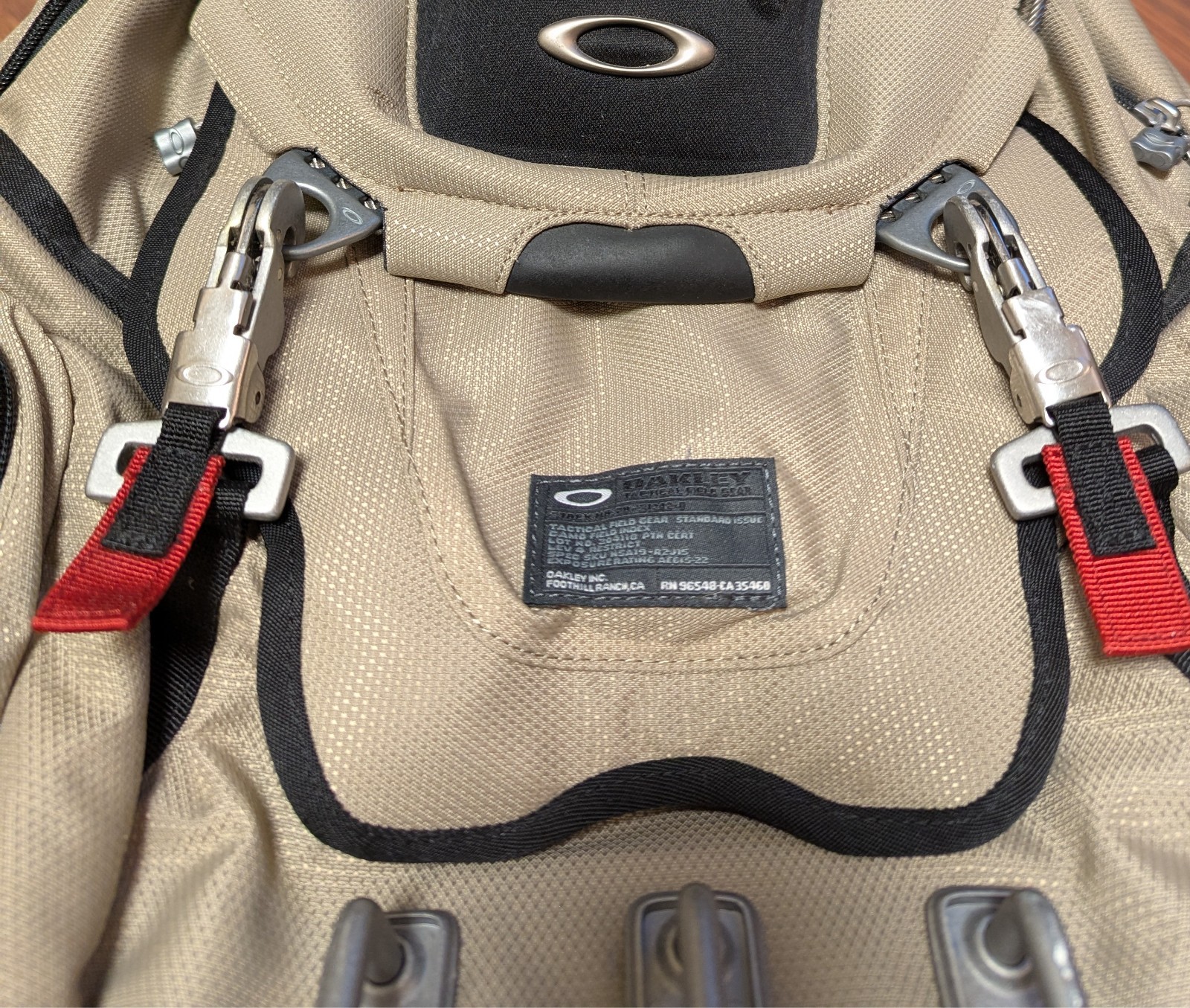 Rare Oakley Kitchen Sink Backpack Khaki Tactical Field Gear Pack Bug Out Bag