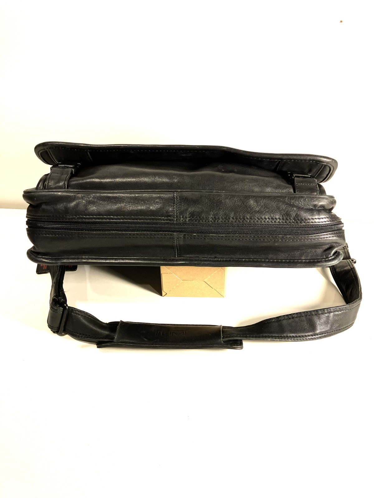 TUMI Black Leather Laptop Briefcase. 13″. Very Nice!