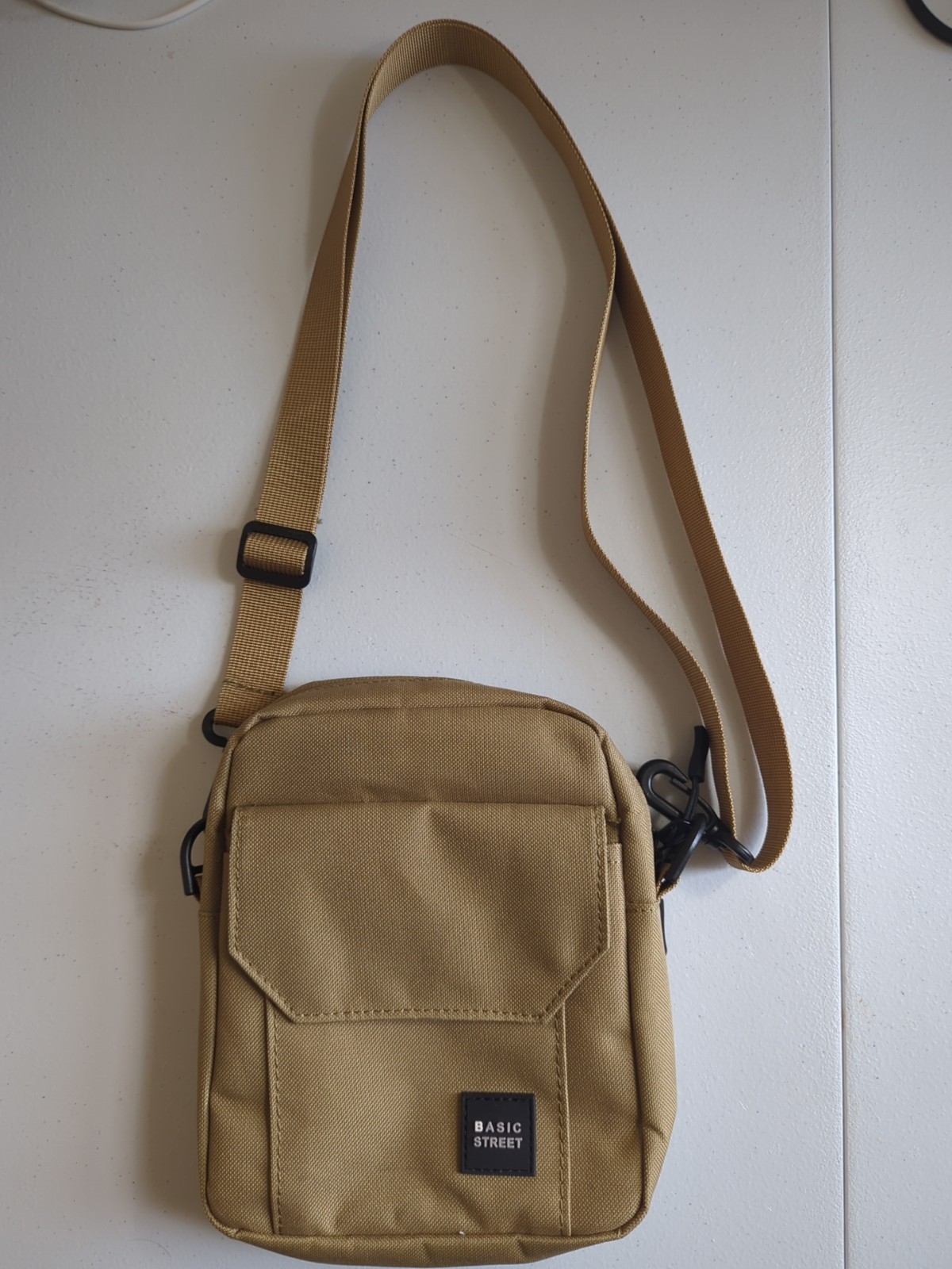 Men’s 7×9 Basic Street Crossbody Wallet Bag Tan Nylon Adjustable Strap