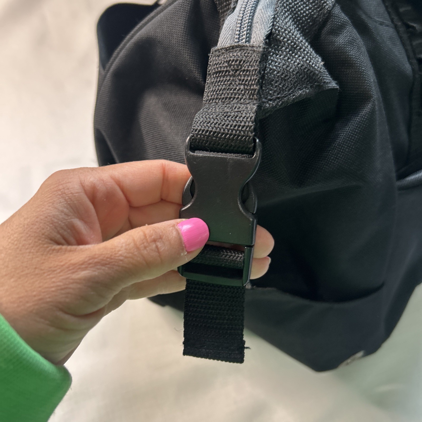 FedEx Black Duffle Bag 8 Different Pockets 22 in. x 10 in. Long New Without Tags