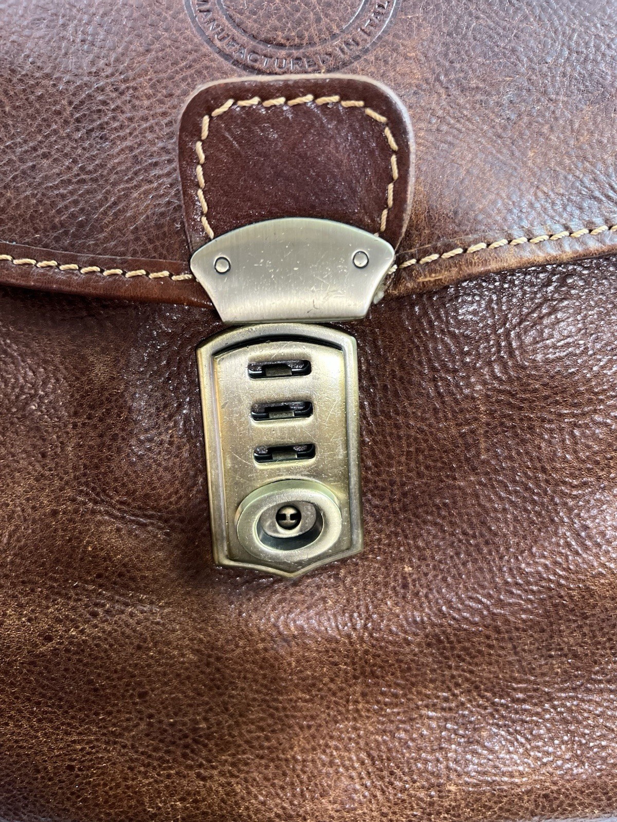 Cenzo Leather Briefcase Messenger Bag Floto Italian Calfskin Brass Hardware