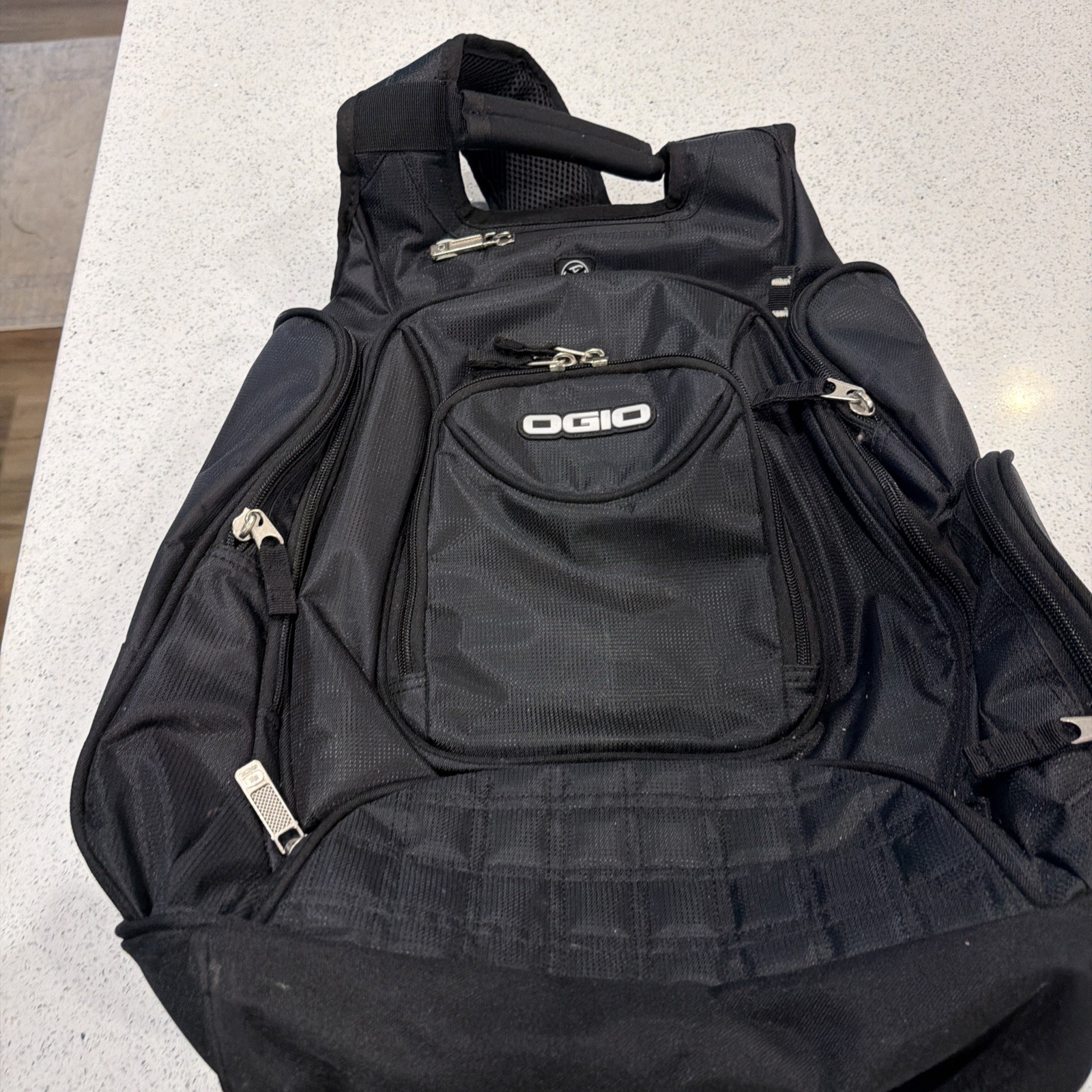 Ogio Back Pack Laptop Audio Pockets Black Used Black Logo Hiking School