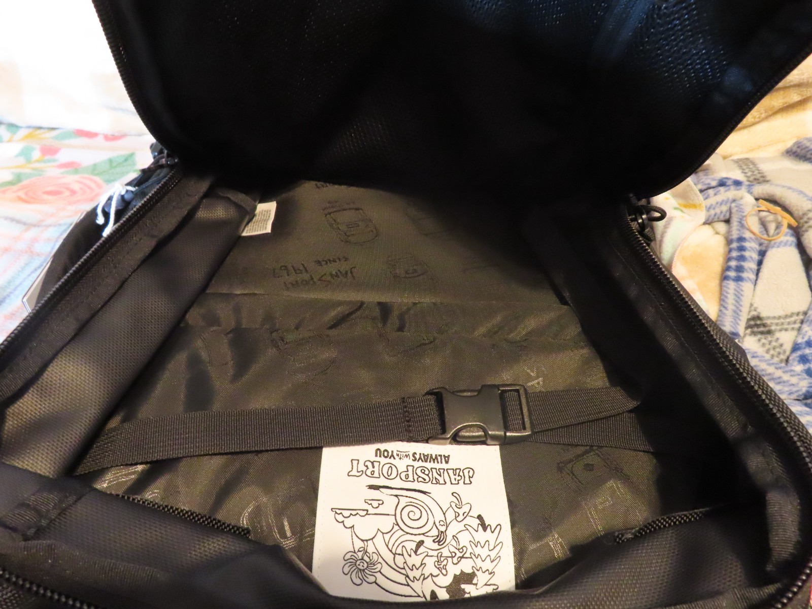 New JanSport JS0A85VC008 1680D Polyester Venture Large Backpack, NWT