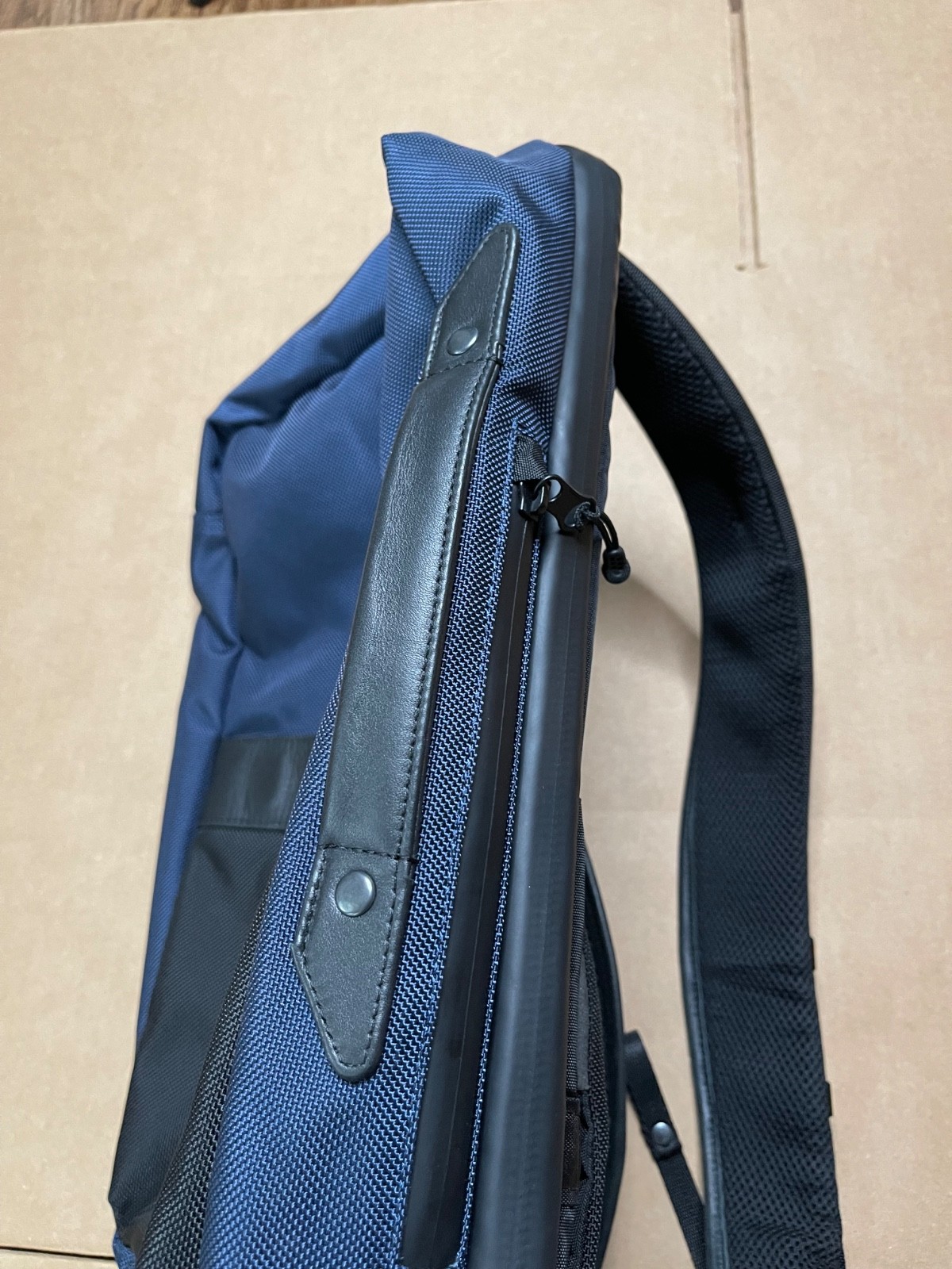 The Frenchie Co. Super Light Ballistic Speed Backpack Expandable Black/Navy 18L
