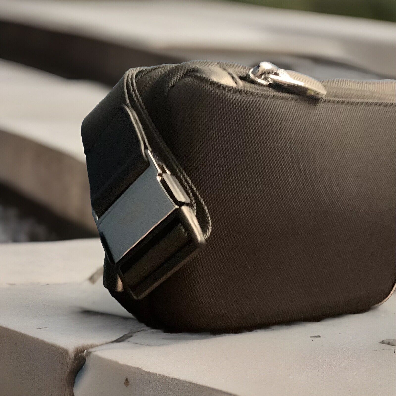 NEW-Tumi Arrive Messina Utility Pouch $495 Black