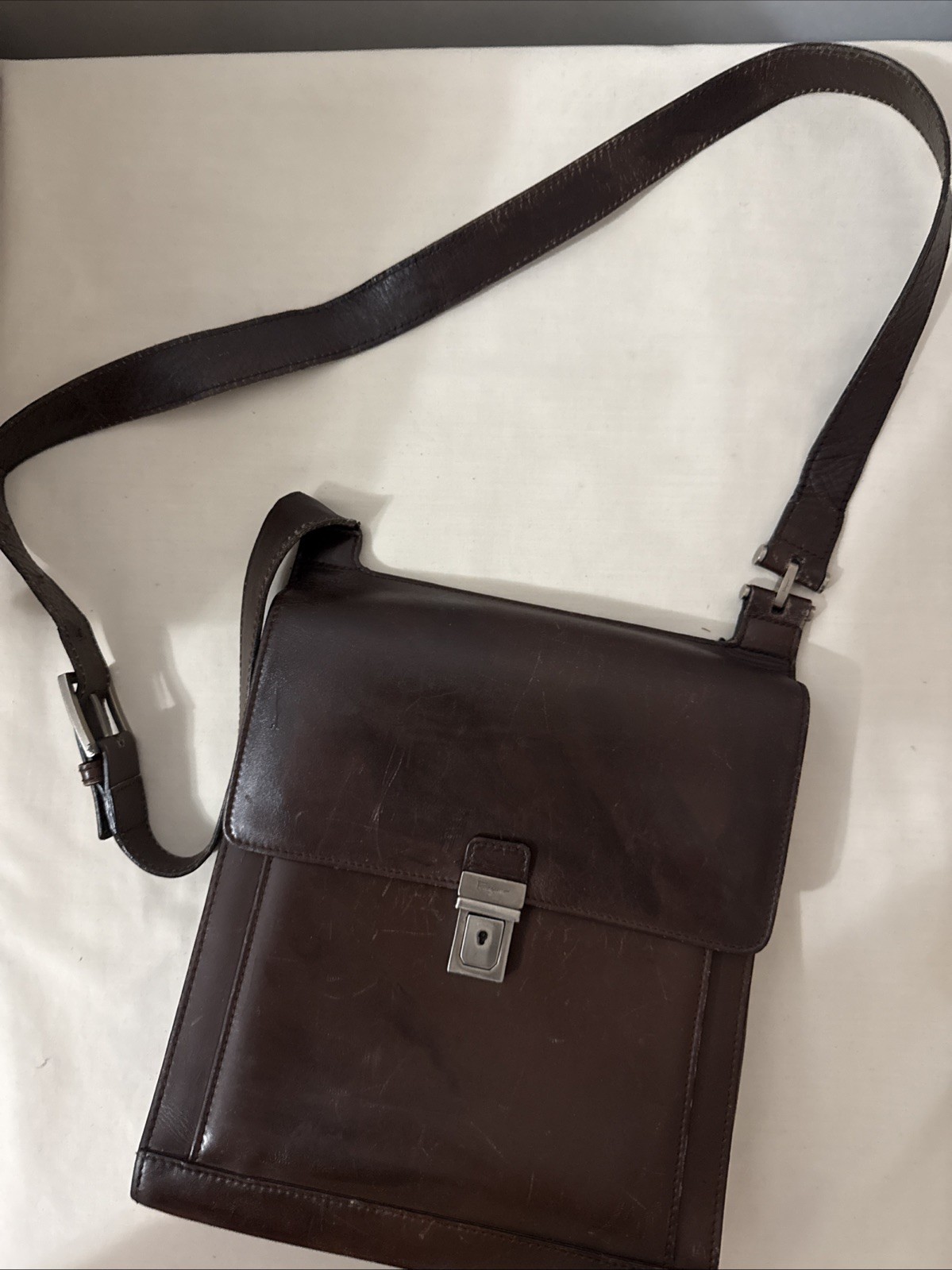 Salvatore Ferragamo Brown Leather Shoulder Bag Made in Italy FB-24 7509 Vintage