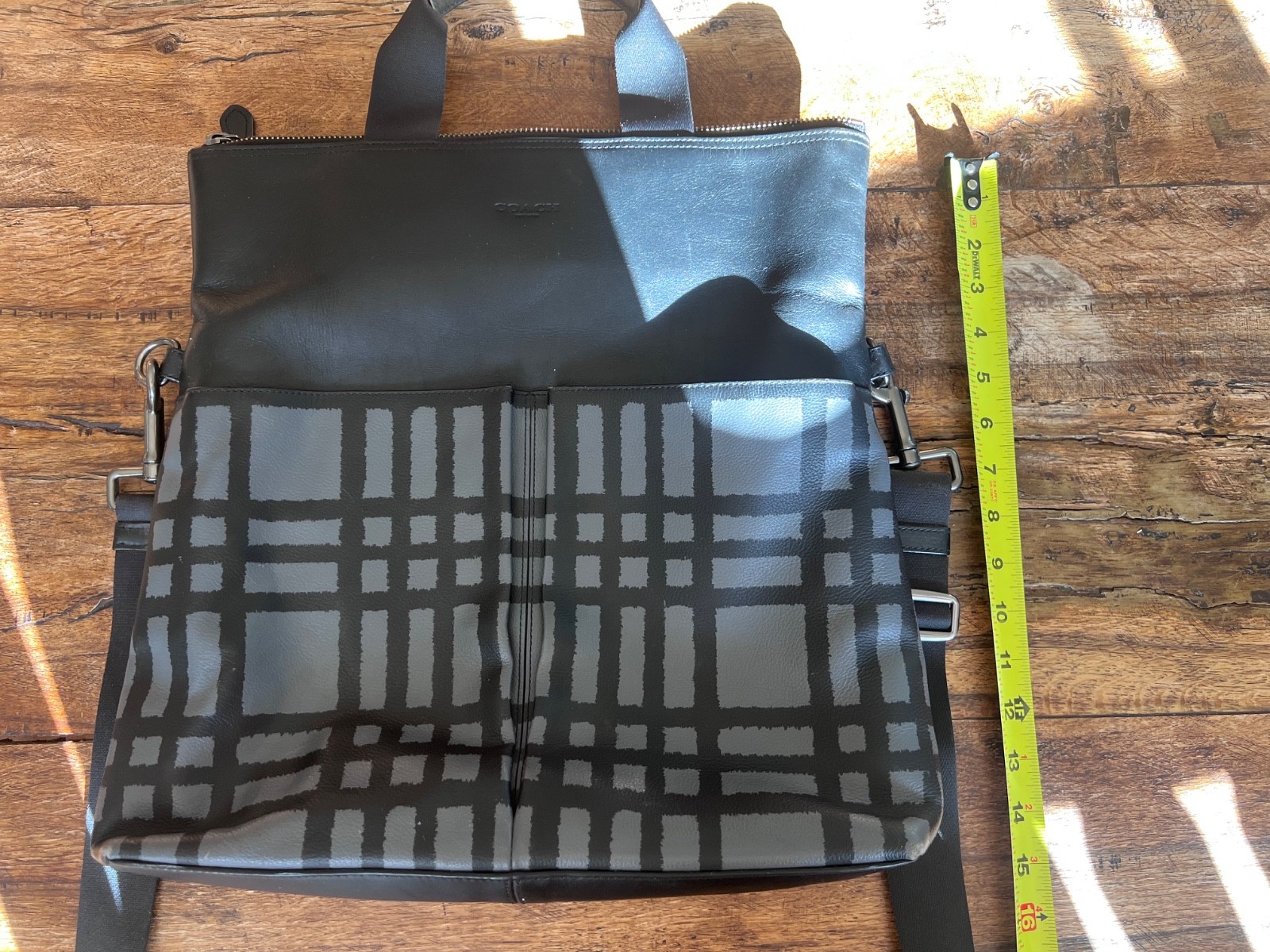 Coach Metropolitan Tote Bag Black Leather Grey Tartan Plaid Crossbody Laptop
