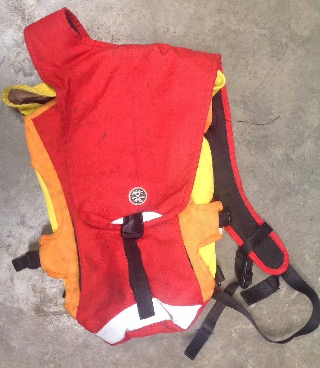Crumpler The Bumper Issue Backpack,Hiking,mountain biking, climbing ,Z-17