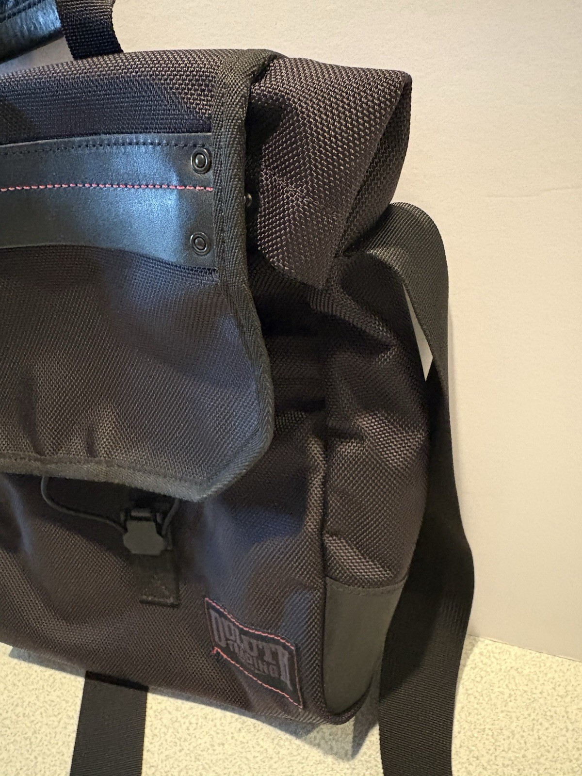 Vintage Duluth Trading Co. Canvas CrossBody Travel Style Shoulder Black 12×9.