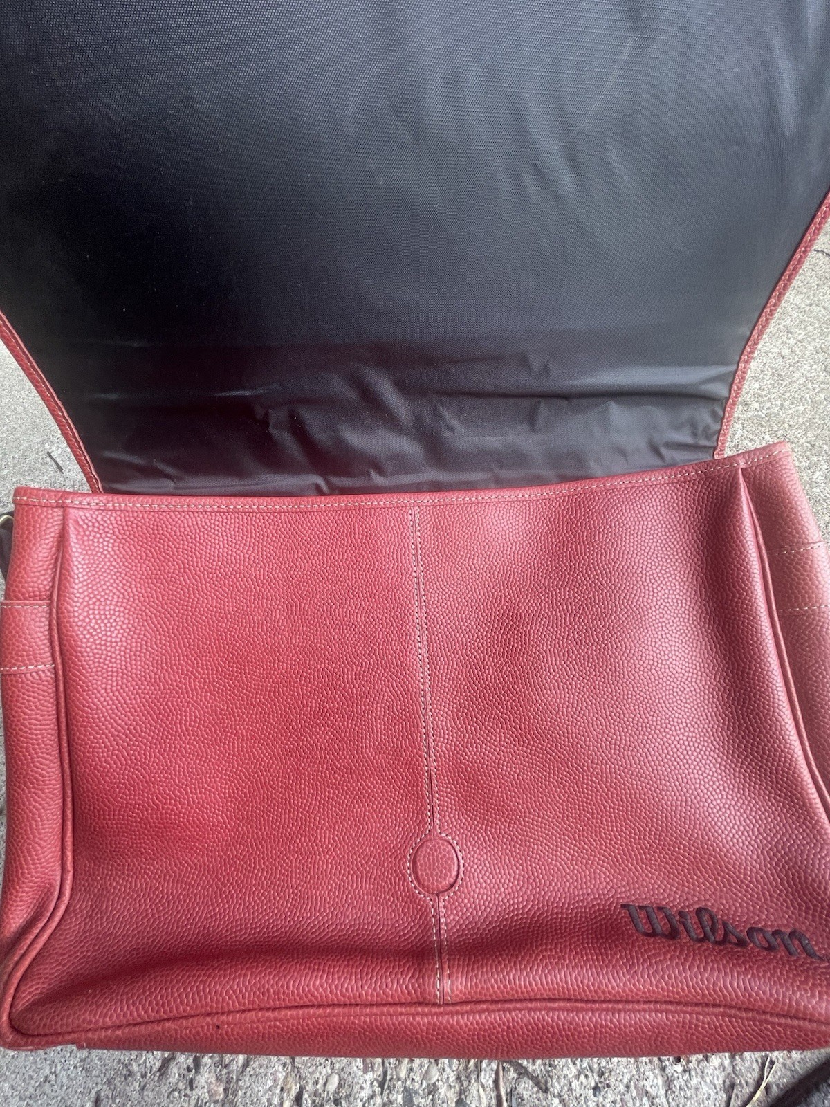 Vintage Wilson NFL Pigskin Leather Messenger Bag NWOT Rare Football Logo