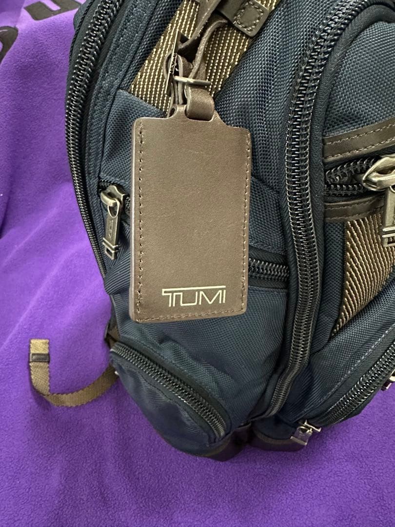 Good Condition TUMI ALPHA BRAVO Kingsville Deluxe