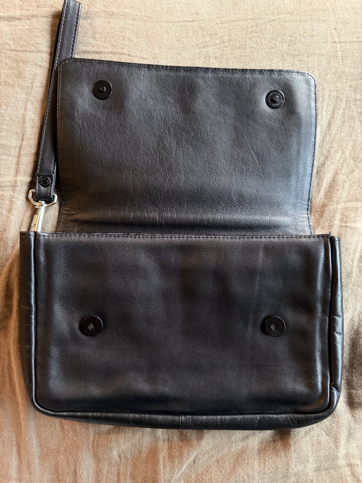 Bree Leather Wrist bag, Folio, Men’s Clutch