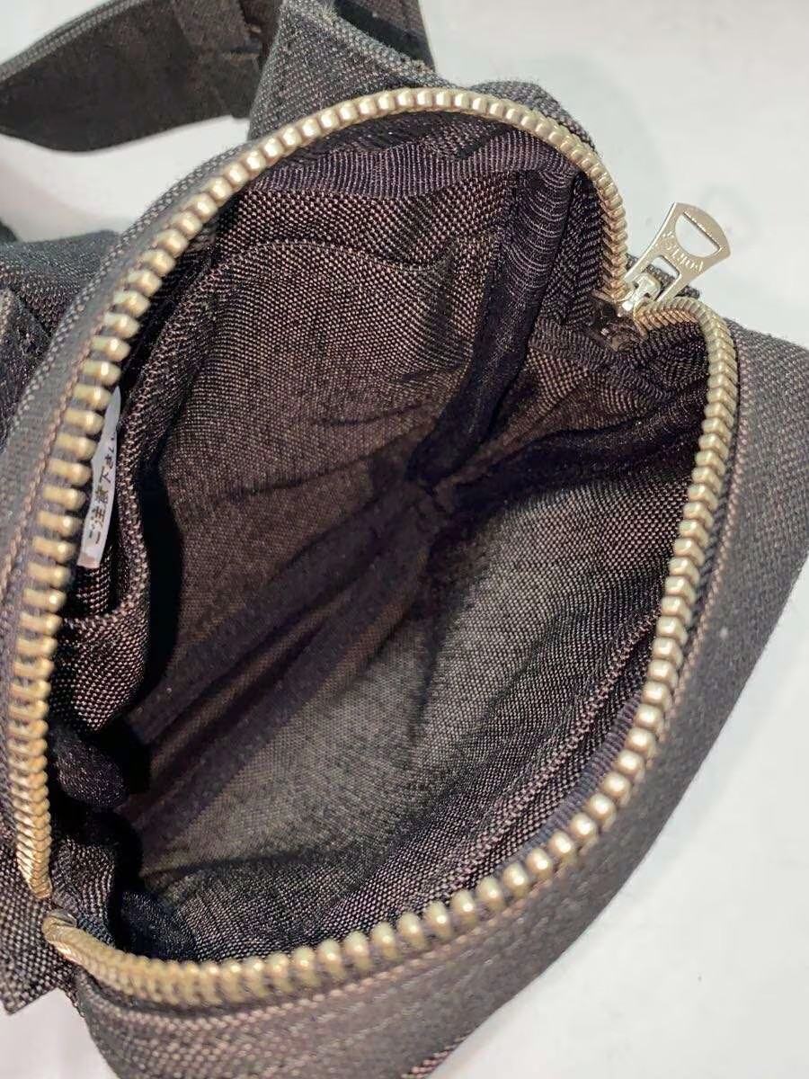 PORTER SMOKY VERTICAL SHOULDER BAG (Plain Shoulder Bag) 592-27532