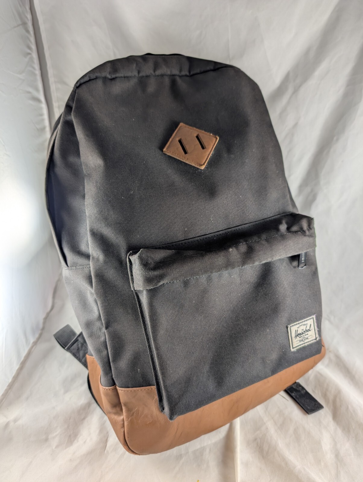 Herschel Heritage Backpack Black/Tan Synthetic Leather, Classic 21.5L