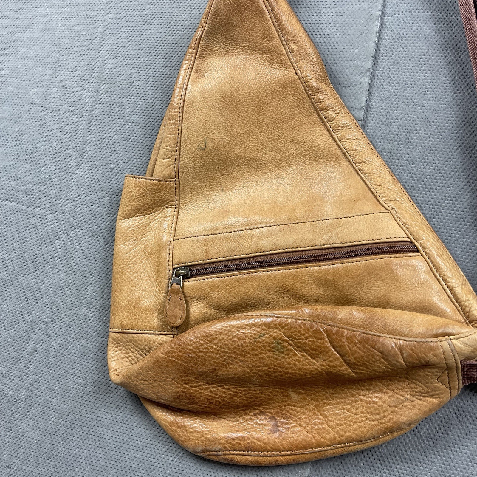 Vintage LL Bean Ameribag Leather Brown Healthy Back Crossbody Sling Bag Distress