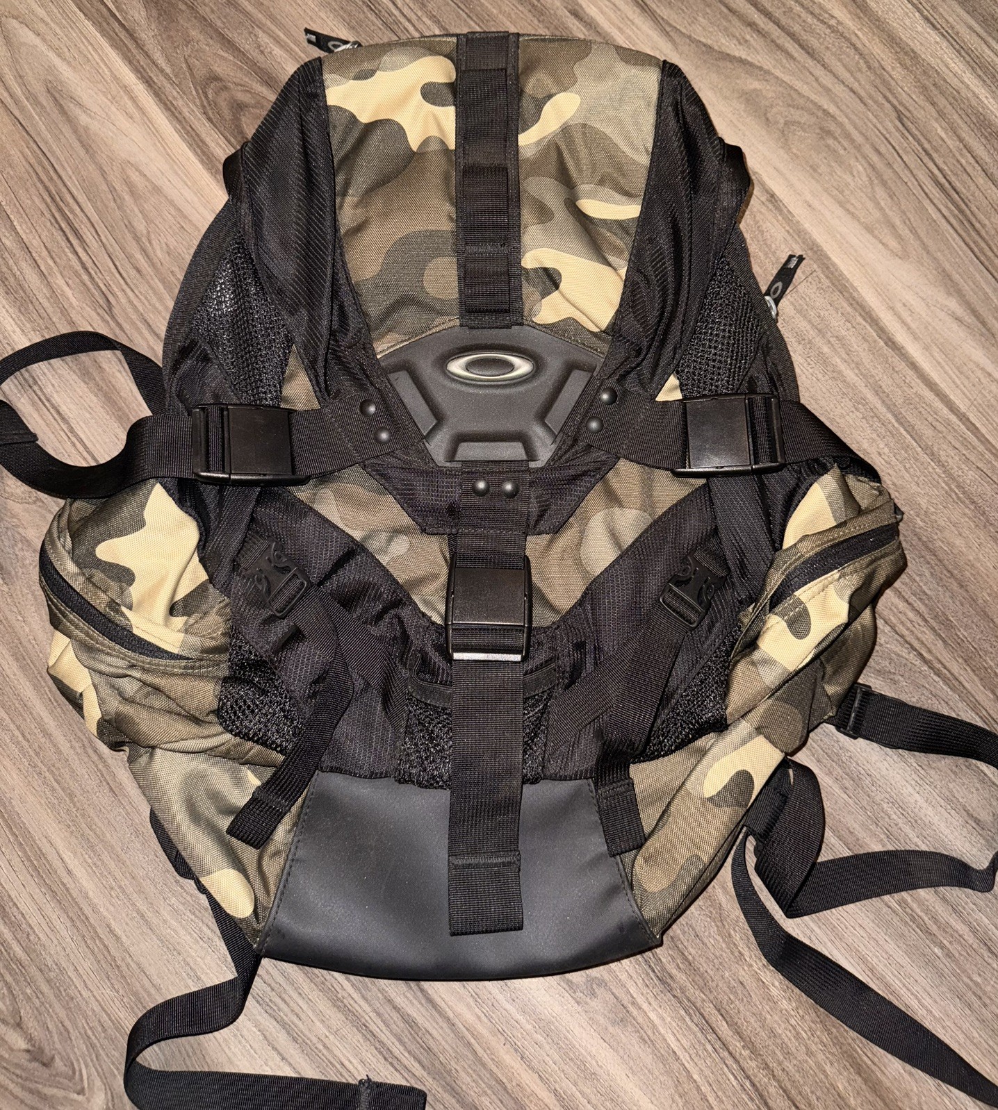 Y2K Oakley Software Icon 3.0 Tactical Backpack Camo Military Travel Hiking