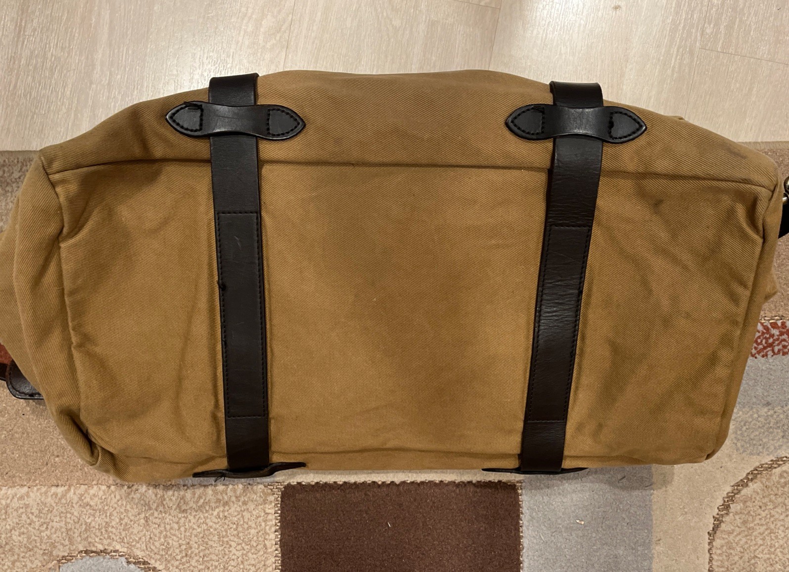 🔥Filson USA Rugged Twill Medium Duffle Bag Tan 70222 Bridle Leather Strap -Read