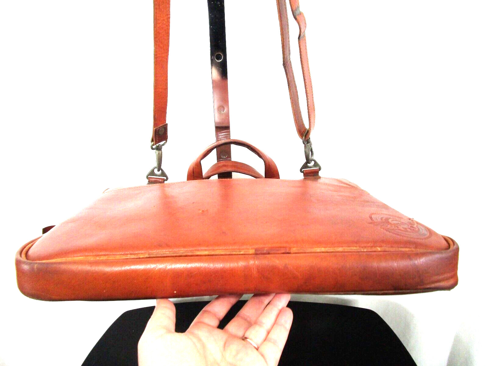 Johnny Fly Slim 15″ Laptop Brown Leather Crossbody Messenger Bag