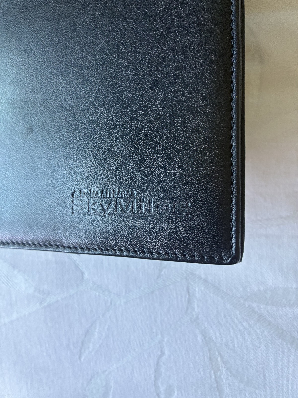 TUMI All Leather Portfolio Notepad Business Premium Black