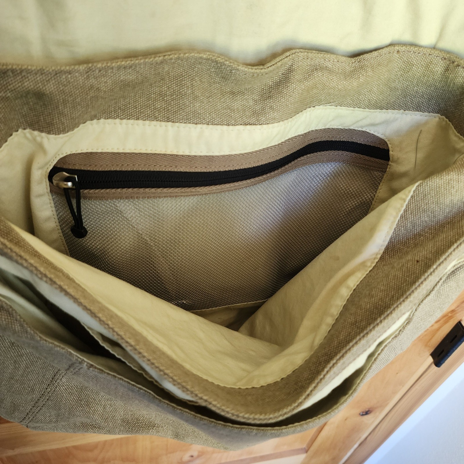 Keen Large Green Brown Leather Canvas Messenger Bag Laptop Book Bag Utility