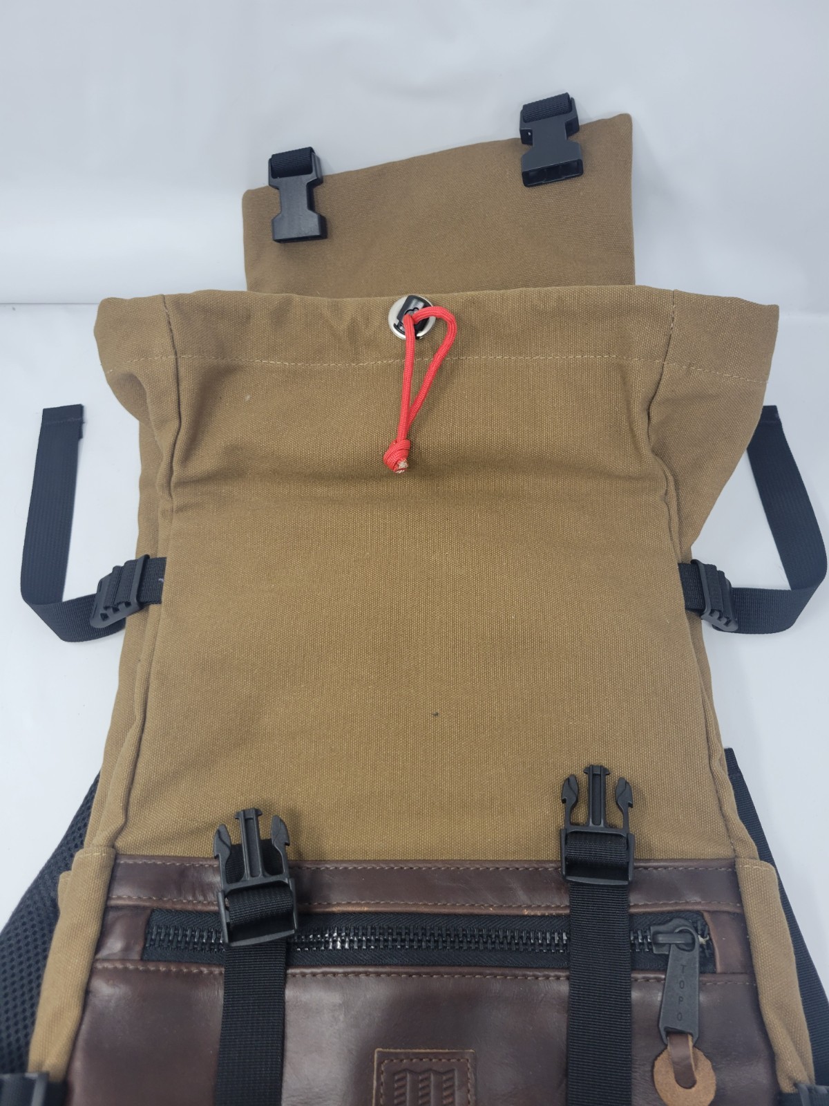 Topo Designs Rover Pack Heritage Dark Khaki Canvas / Dark Brown Leather Adult
