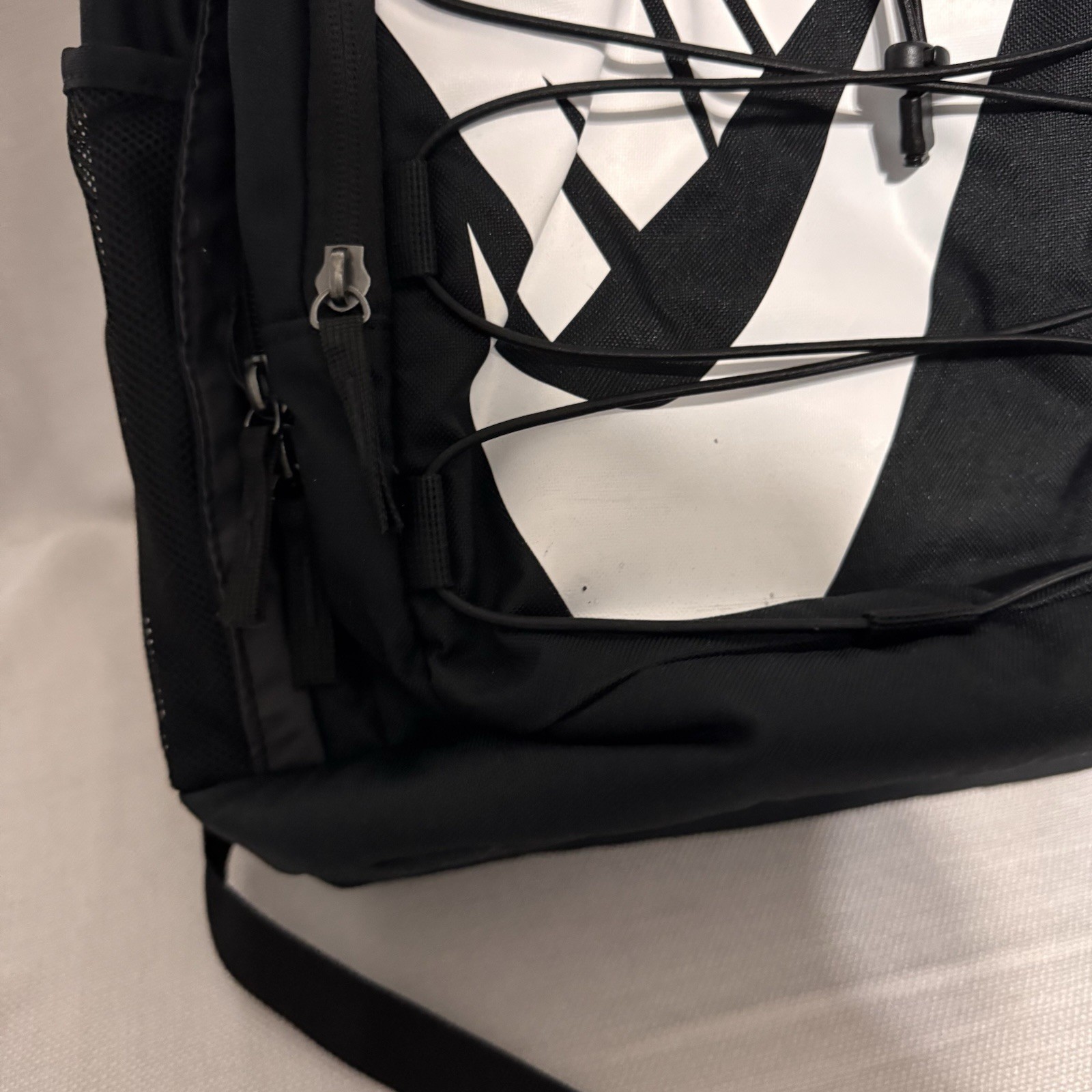 NWOT Nike Hayward Backpack Black& White Nike Graphic Plenty Of Pockets 26L