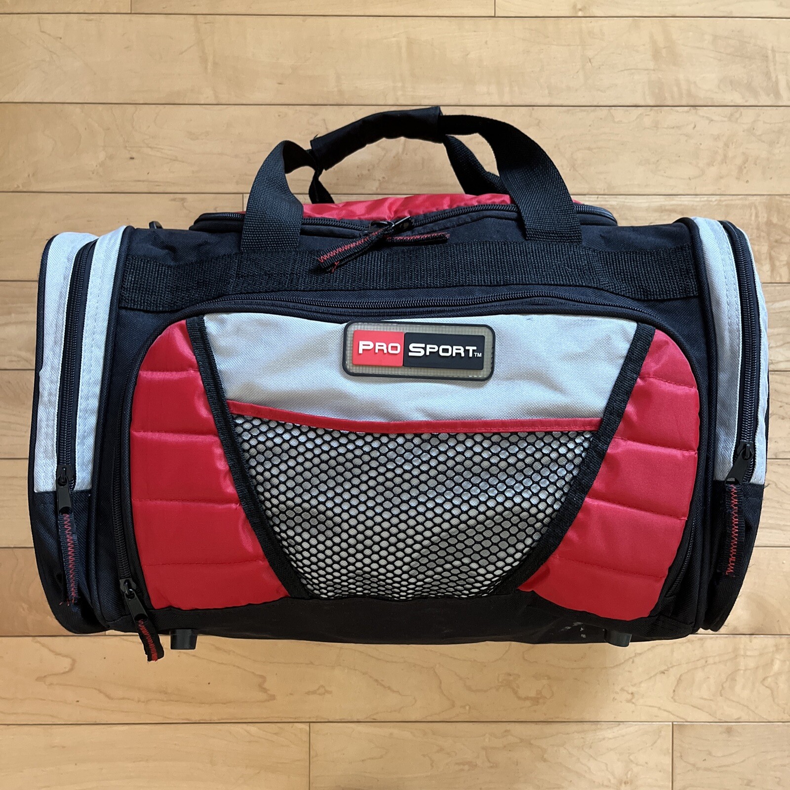 PRO SPORT Duffle Bag Red Black And Gray 4 Zip Pockets