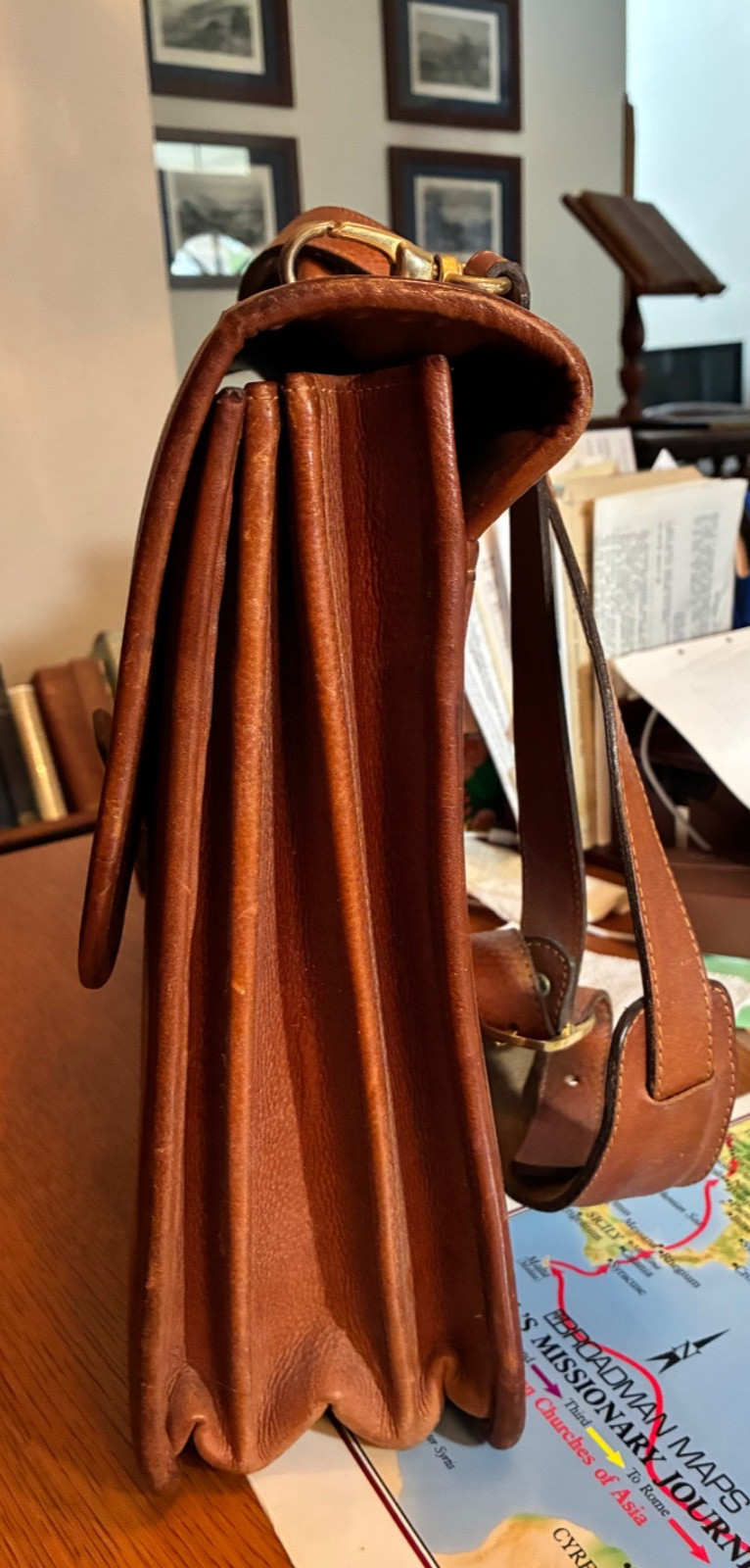 BOSCA 13″ x 16″ Leather Vintage Briefcase Satchel Attache Cognac Straps