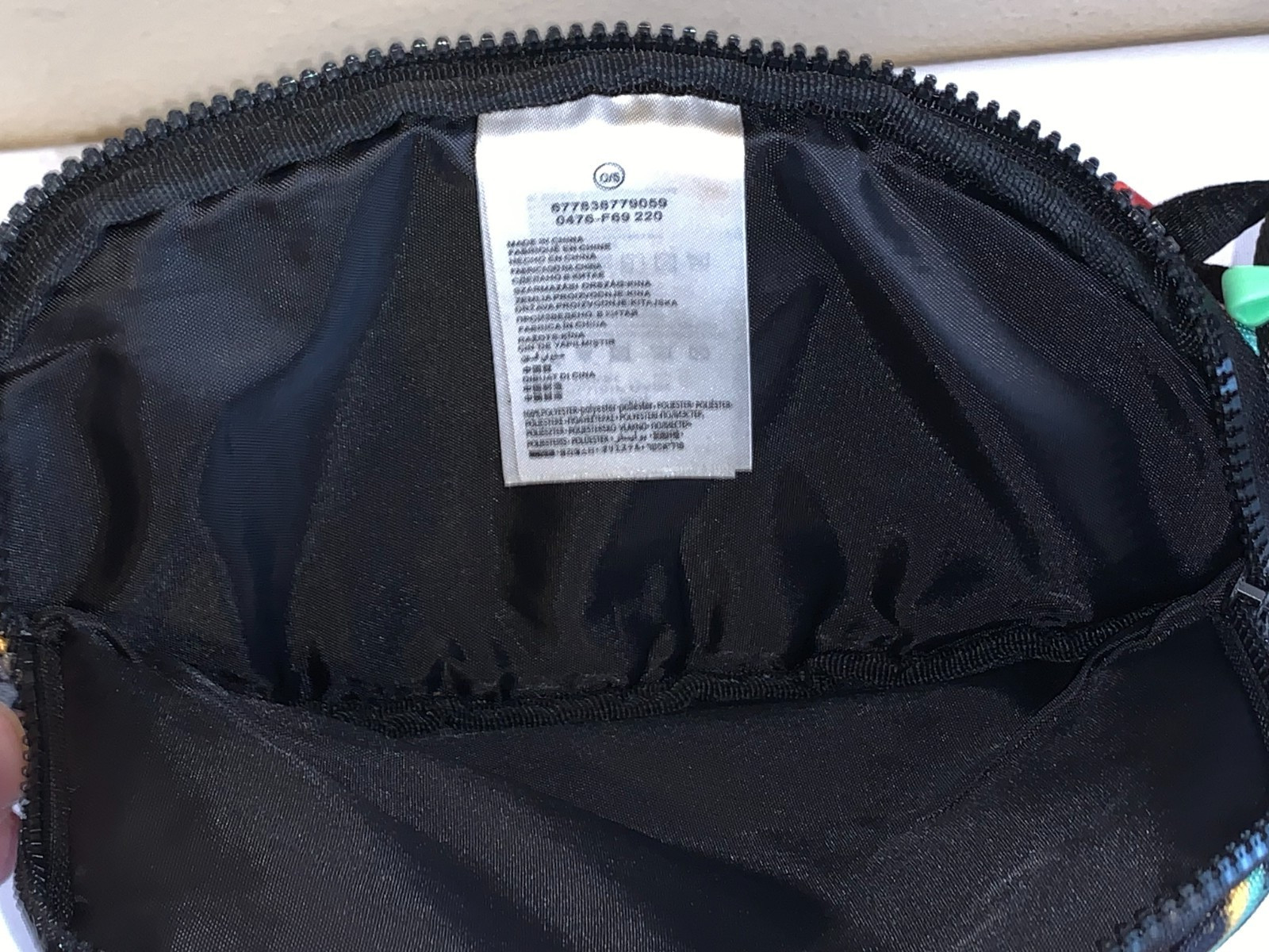 AIR JORDAN RETRO 6 FANNY PACK