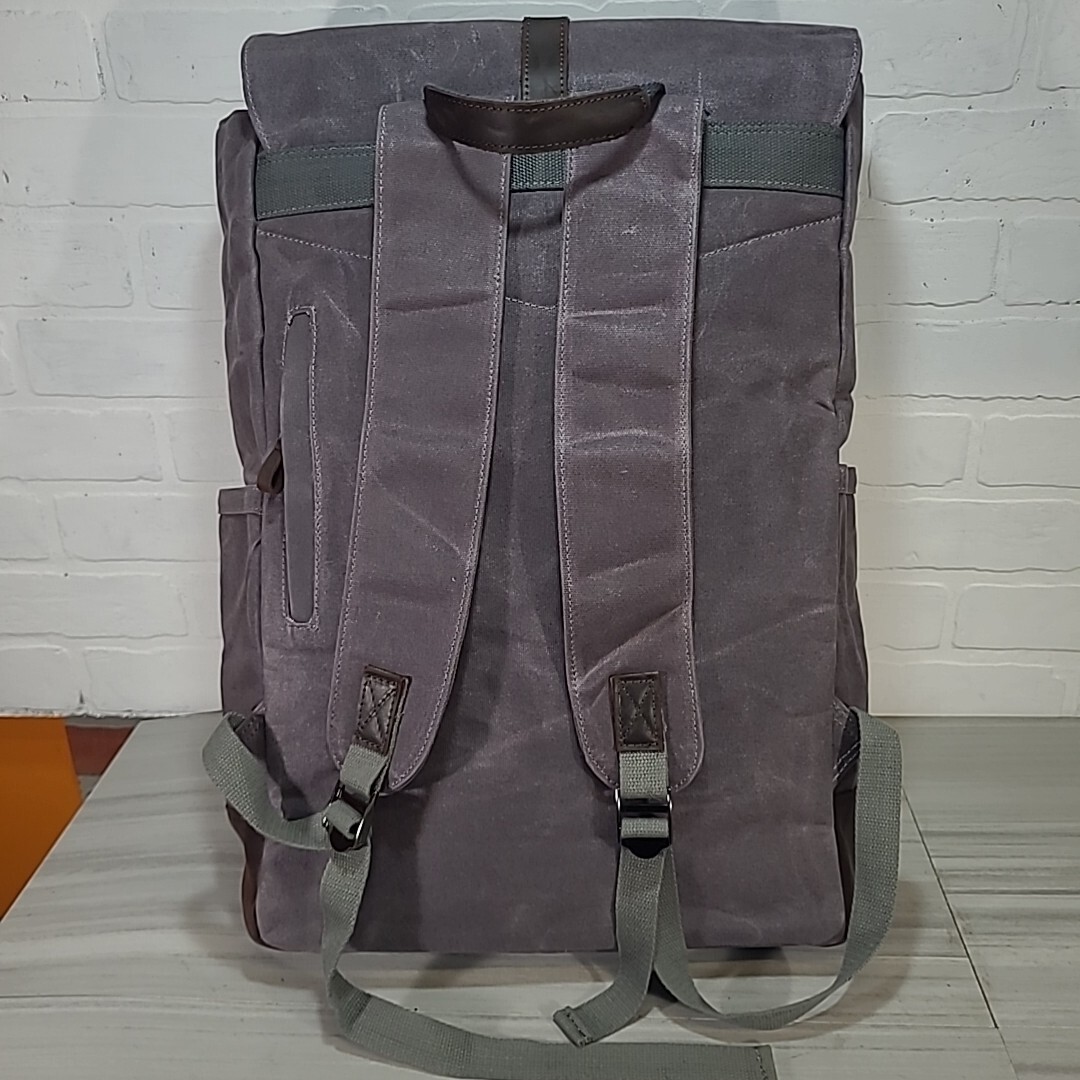Dungeons & Dragons / Magic The Gather Gray /Brown Leather Waxed Canvas Backpack