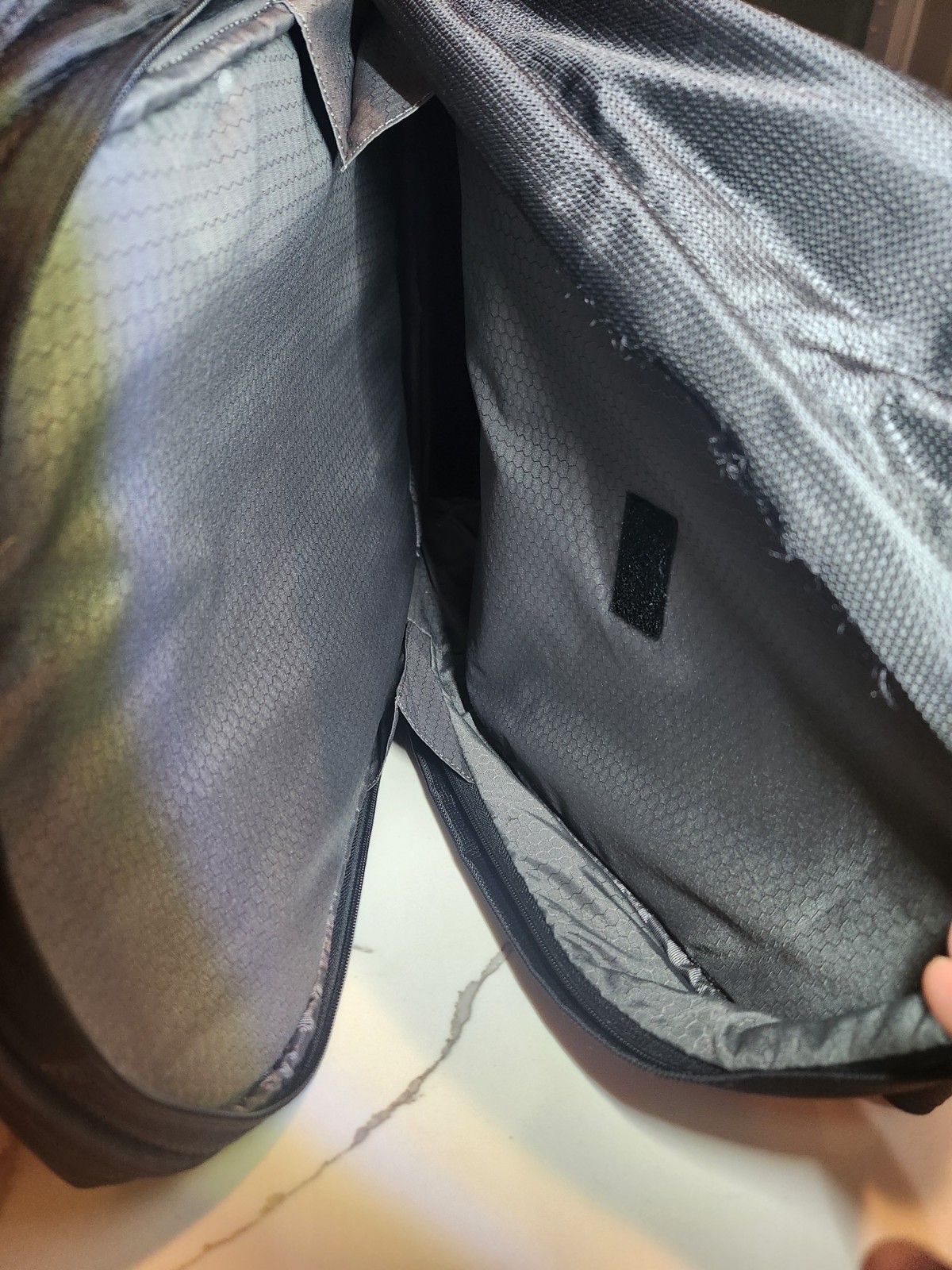 Tumi 541C Black Nylon Laptop Backpack Leather Cushion Rare 100% Authentic!!