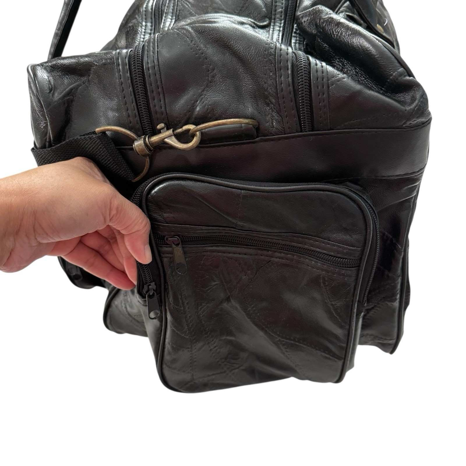 VTG NWT Maxam Genuine Lambskin Leather with Simulated Leather Trim Travel Bag