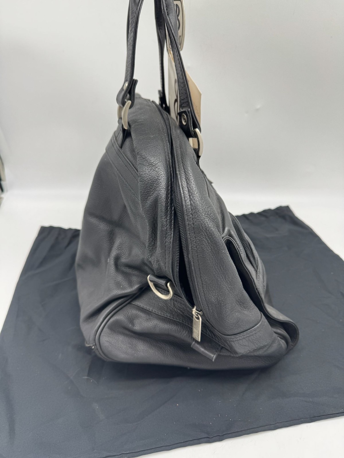 NWT Bill Blass Bomber Leather Collection Duffel Bag W/ Dustbag Black Travel