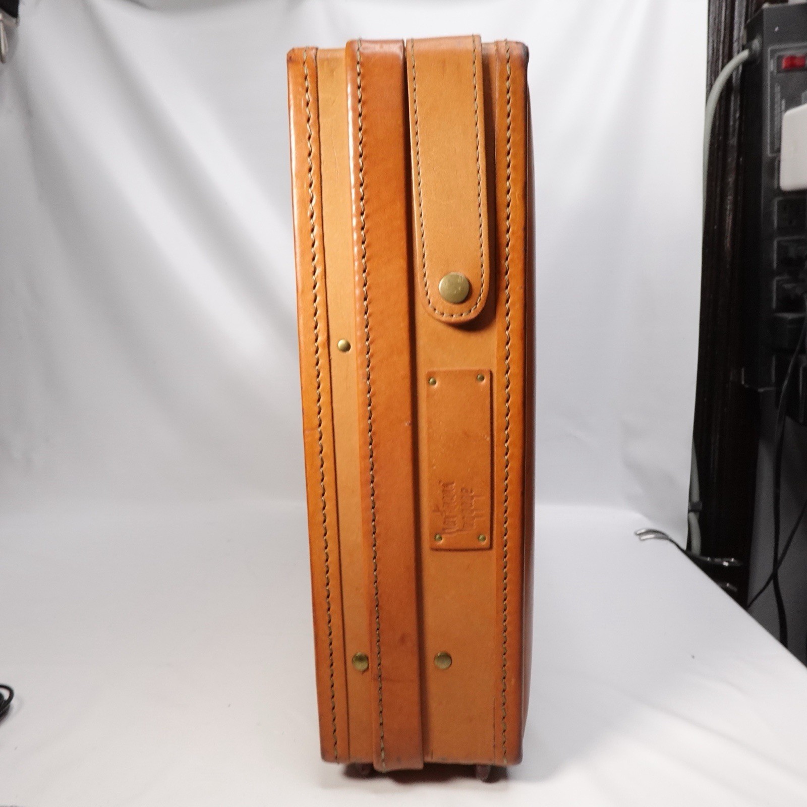 Vintage Hartmann Tan/Brown Full Grain Leather Attache Case Briefcase Belted