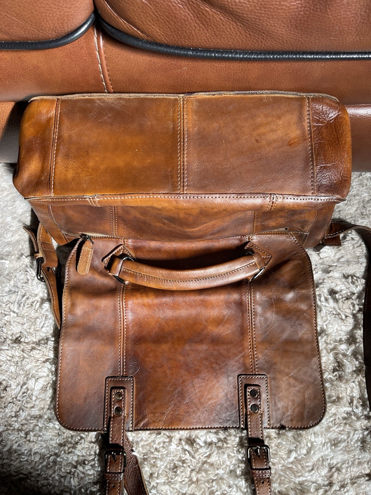 Saddle Brown Messenger Shoulder Bag Laptop Bag 16” x 10”magnetic Snaps Leather..