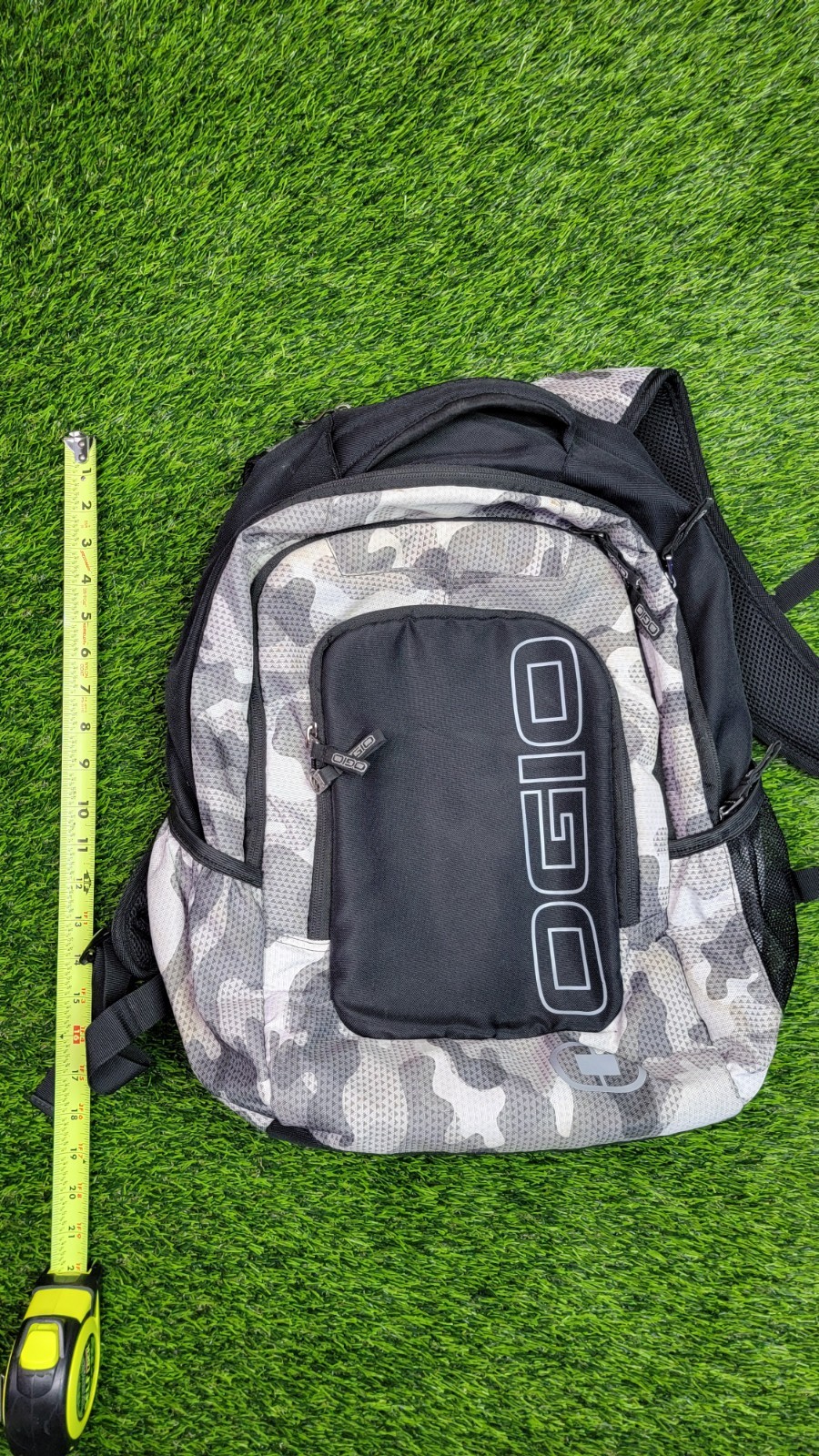 Ogio Evader Commuter EDC Travel Backpack. Gray/black TAC Camo