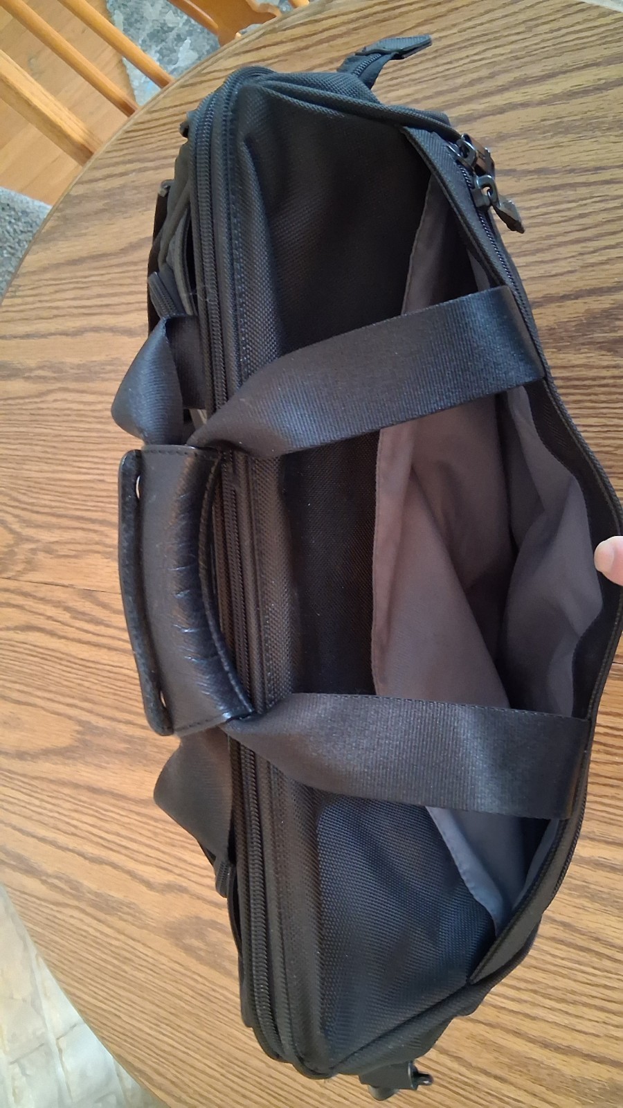 Tumi Alpha 2 Framed 18” Soft Ballistic Nylon Weekender Travel Bag 22126D2 *READ