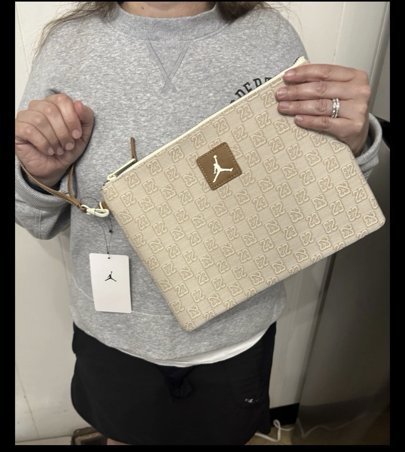 Air Jordan Monogram Pouch New Coconut