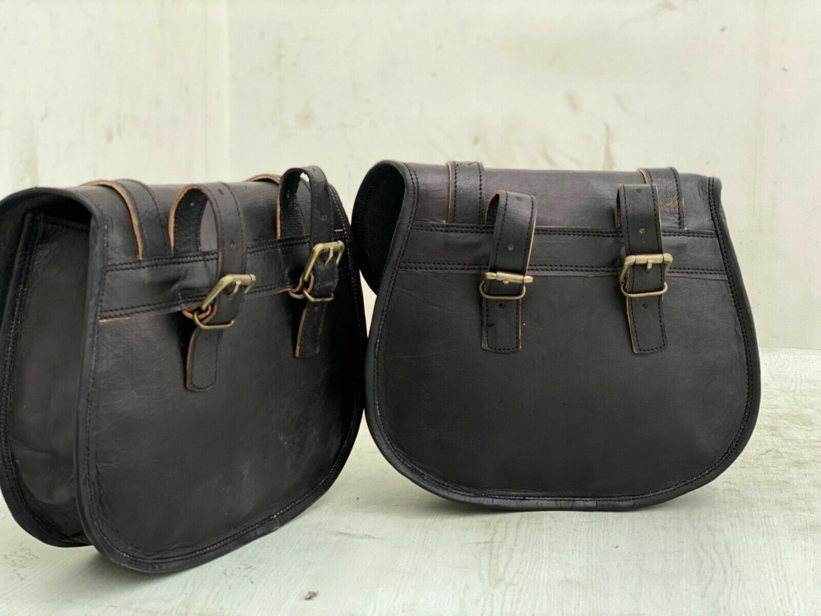 Bag Left Right Side leather Black Luggage Bag New (2 Pcs) Real Motorcycle Saddle