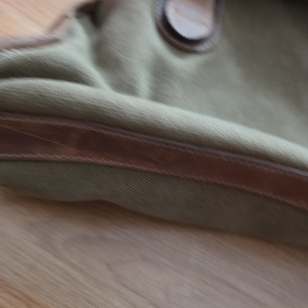 Peter Millar Canvas Leather Trim Men’s Messenger Bag Crossbody
