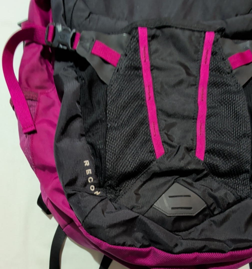 The North Face Recon Backpack Unisex Hiking School Laptop Purple 30 Liter Padded