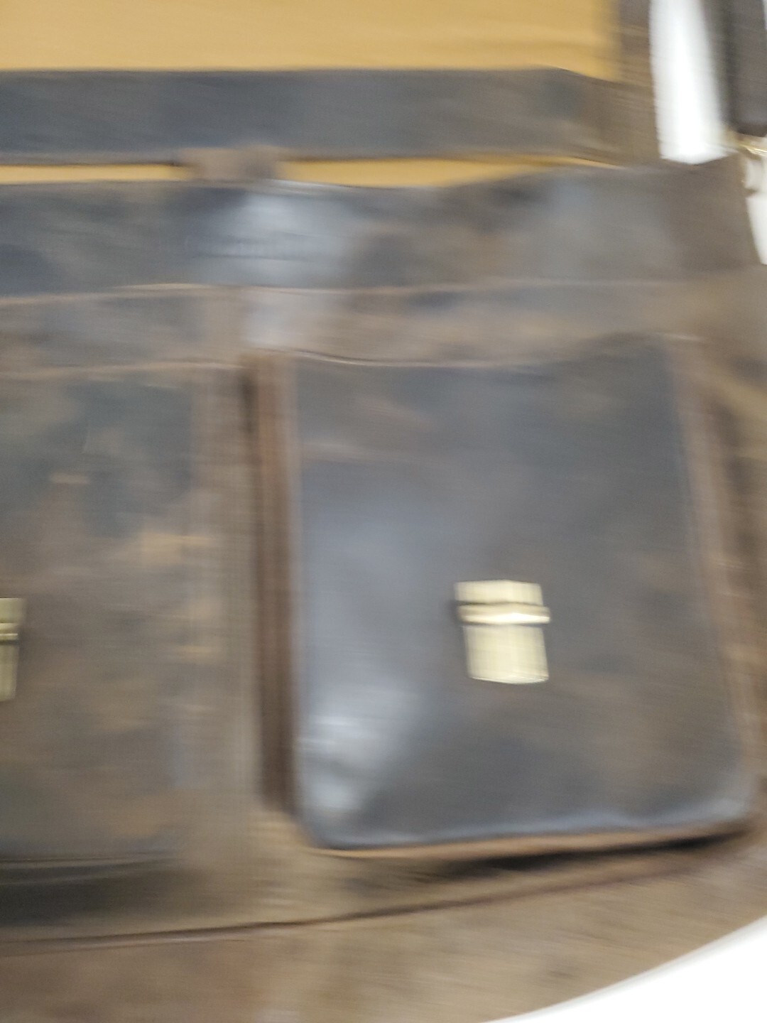 KomalC 16″ Leather Briefcase Laptop Messenger Bag/Brown/Distressed (T1)