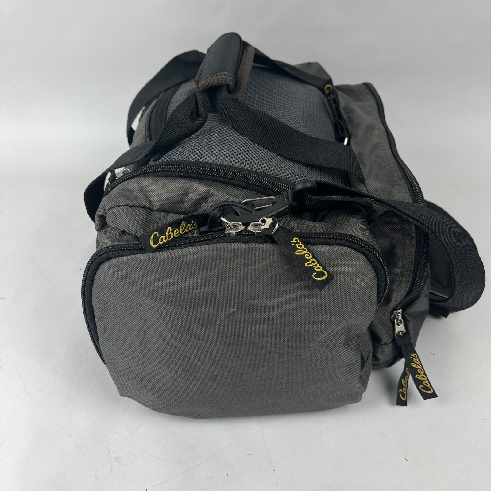 Cabelas Small Duffel Bag (Charcoal/Black) Padded Shoulder Strap & 7 Zip Pockets