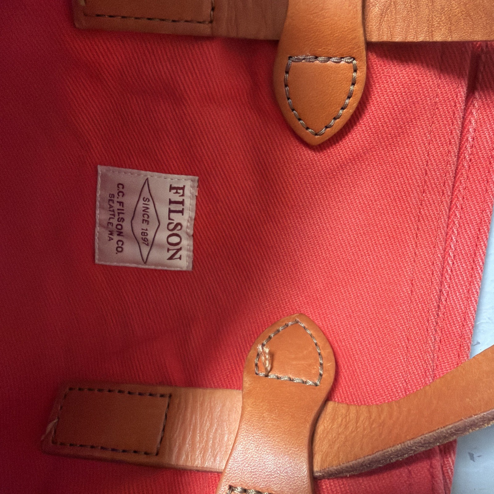 Filson Rugged Twill Canvas Tote Bag Leather Strap Travel Made USA MackRed RARE