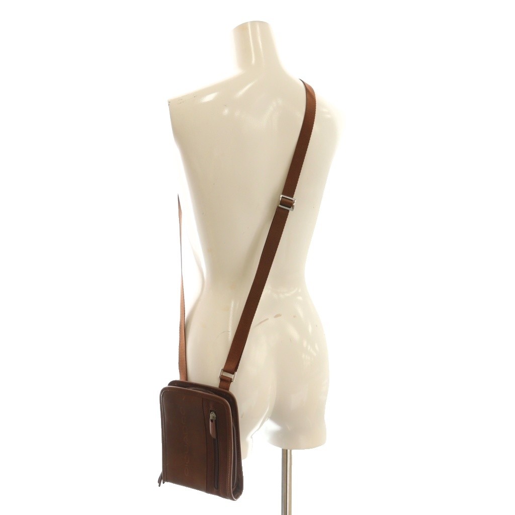 PIQUADRO Leather Shoulder Bag Brown Men’s Vintage, 7.5-55.5in Strap, B Condition