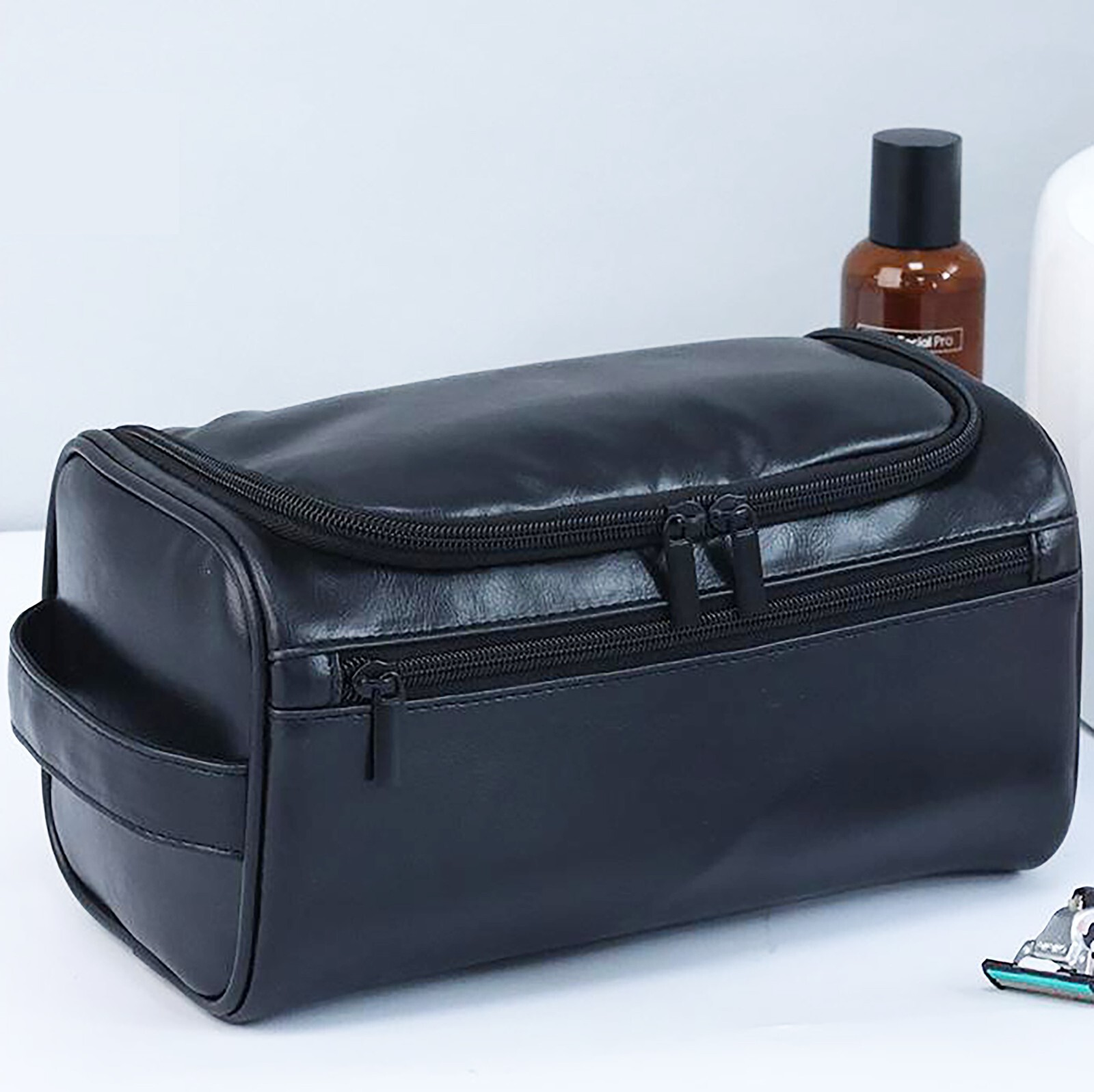 Personalized Leather Toiletry Bag, Gift for Groomsmen, Fathers Day, Wedding