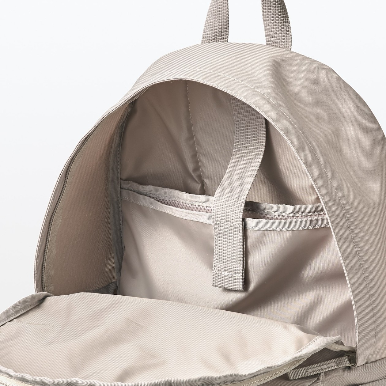 Water-Repellent Lightweight Shoulder Relief Rucksack Light Beige 17x13x6in 20L