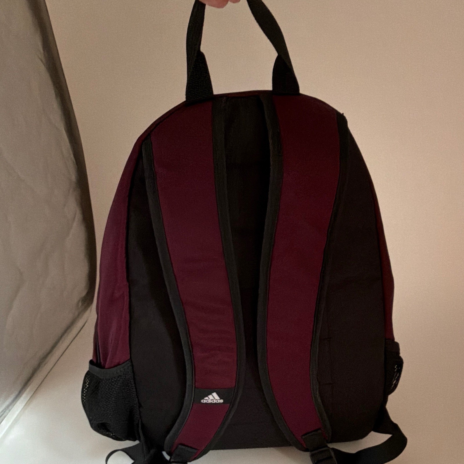 adidas Backpack Burgundy Black Adjustable Padded Straps Mesh Pocket Zip